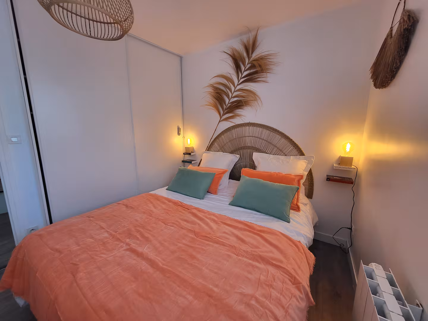 Chambre · lit queen size